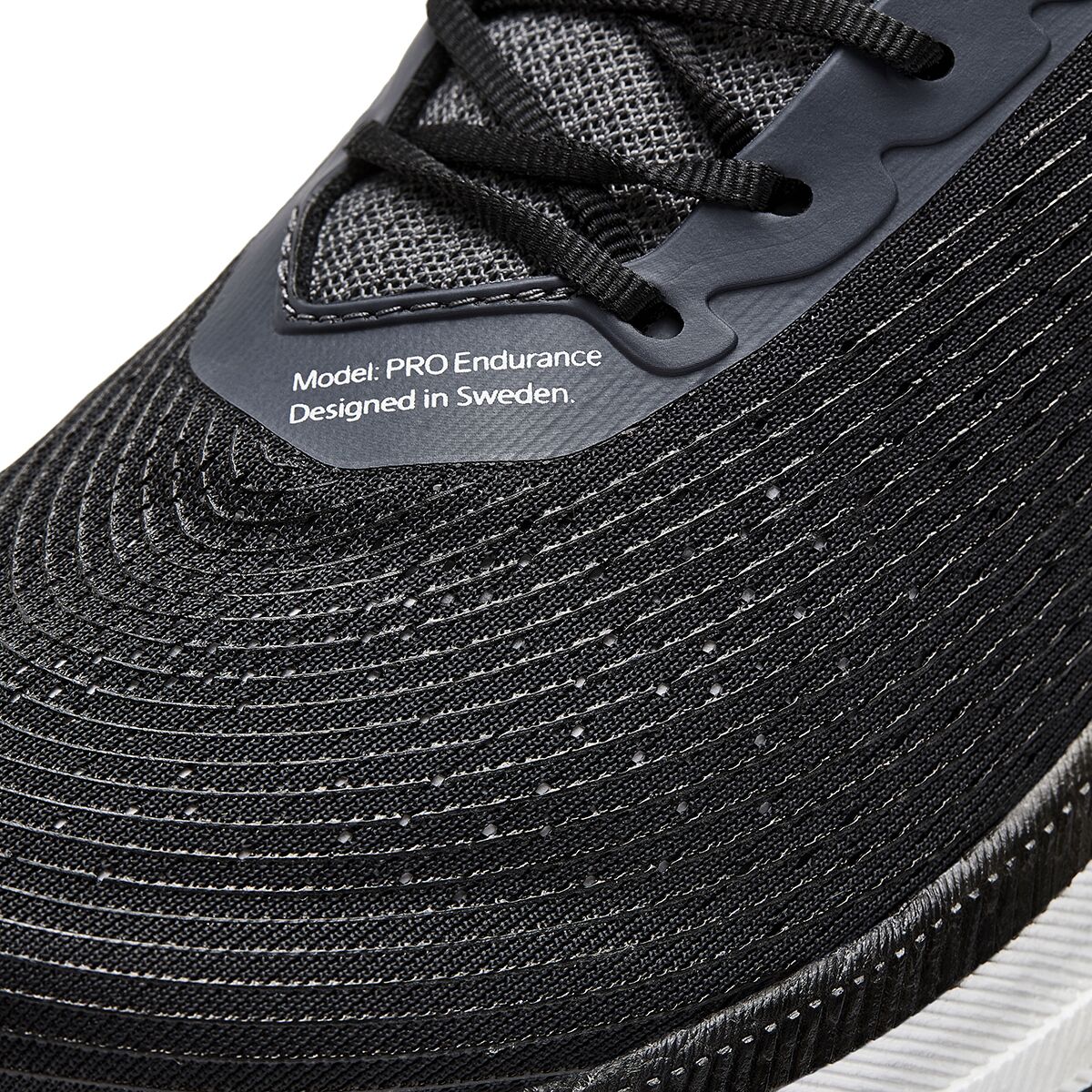 NEW CRAFT men\'s pro endur distance running shoes in black/white Test: Craft Pro Endur Distance - A dreamy high miler - Blog main image 2
