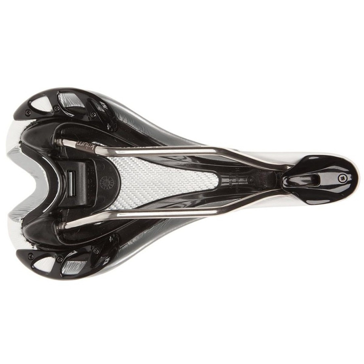 Fi'zi:k Aliante Versus K:IUM Saddle - Components