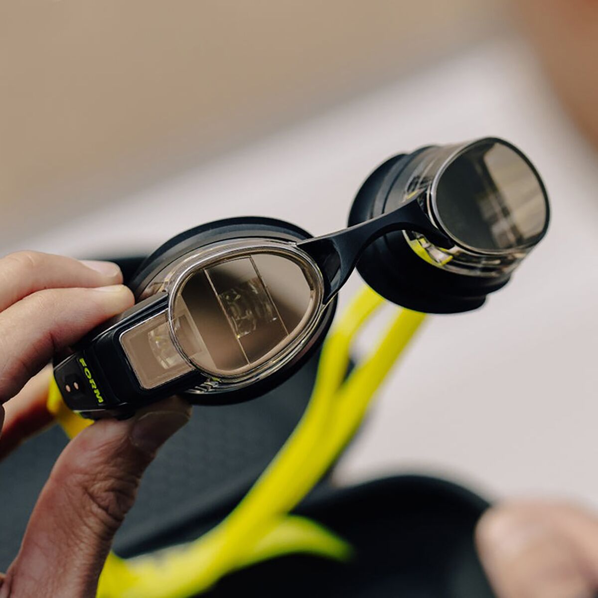 FORM smartswimgoggles フォームスマートゴーグル ジャンク