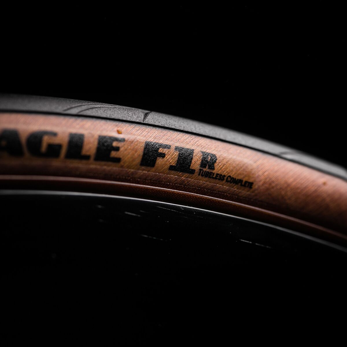 GOODYEAR　EAGLE F1　チューブレス　25mm　28mm　TAN Goodyear Eagle F1 R Clincher Tire - Components