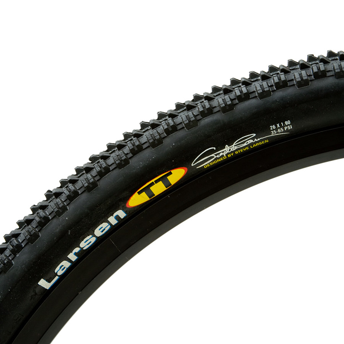 2 Maxxis Larsen Oriflamme MTB Tires 26x2.0 Folding - 120 TPI Knobby Tread