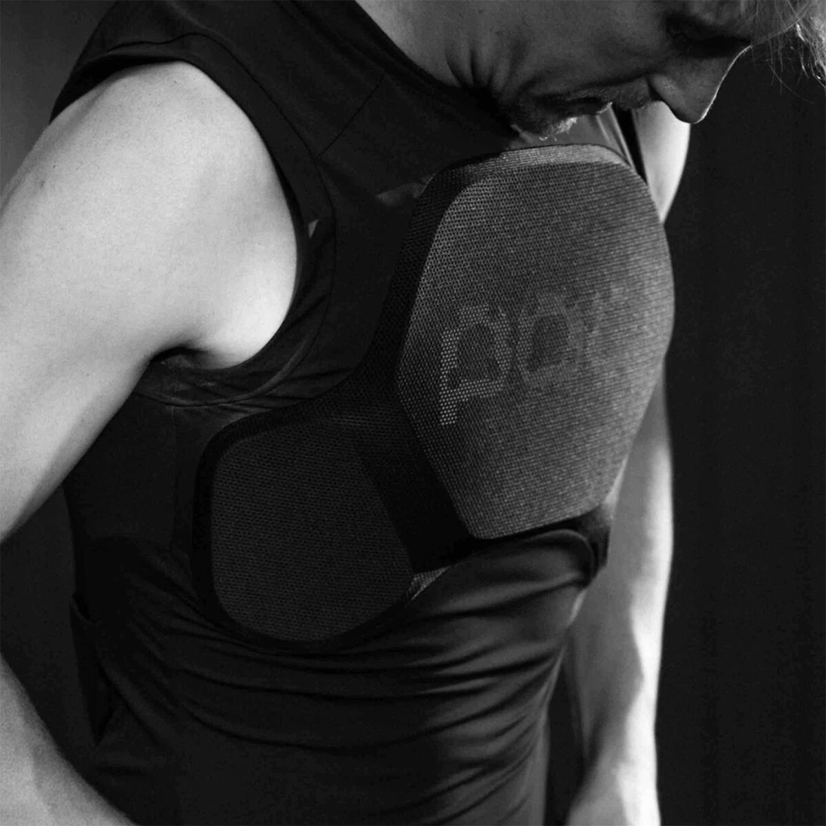 Oseus VPD Torso MTB Protection in Uranium Black | POC Global