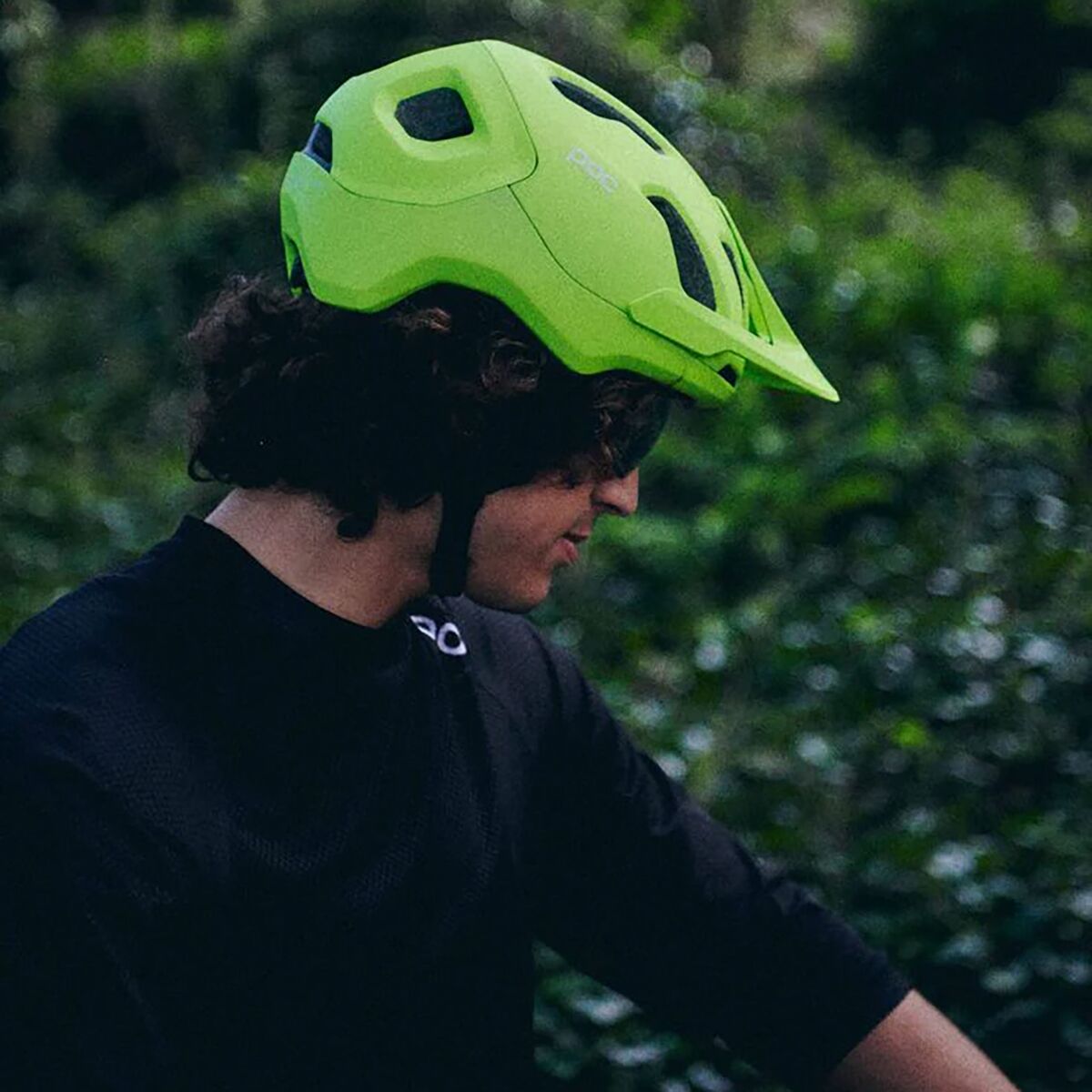 poc axion spin mountain bike helmet