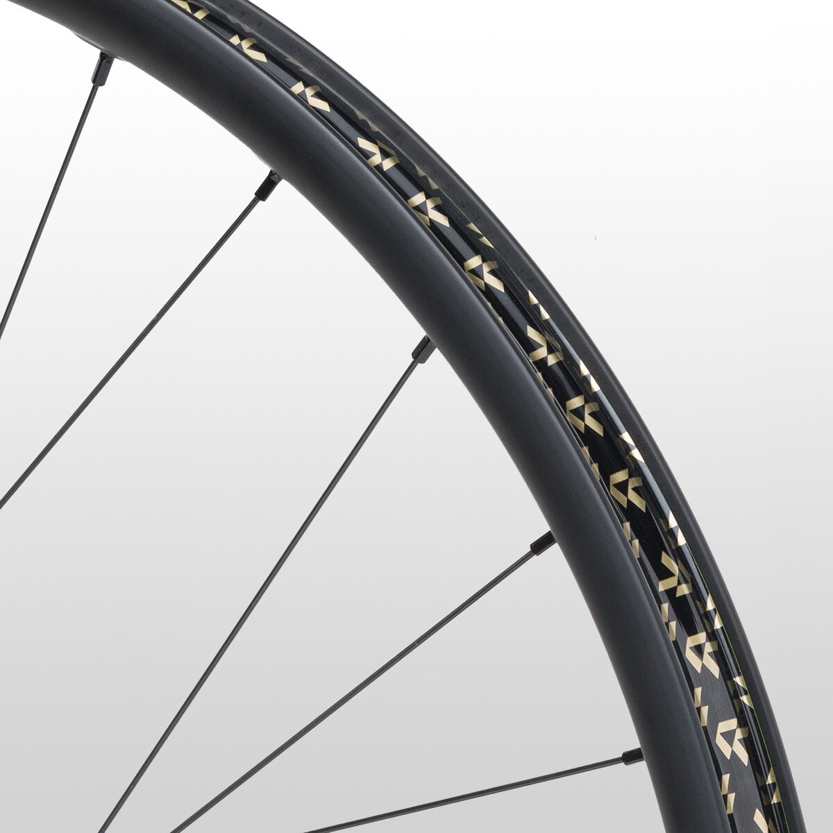 Reserve 31 DH MX i9 Hydra Super Boost Wheelset - Components