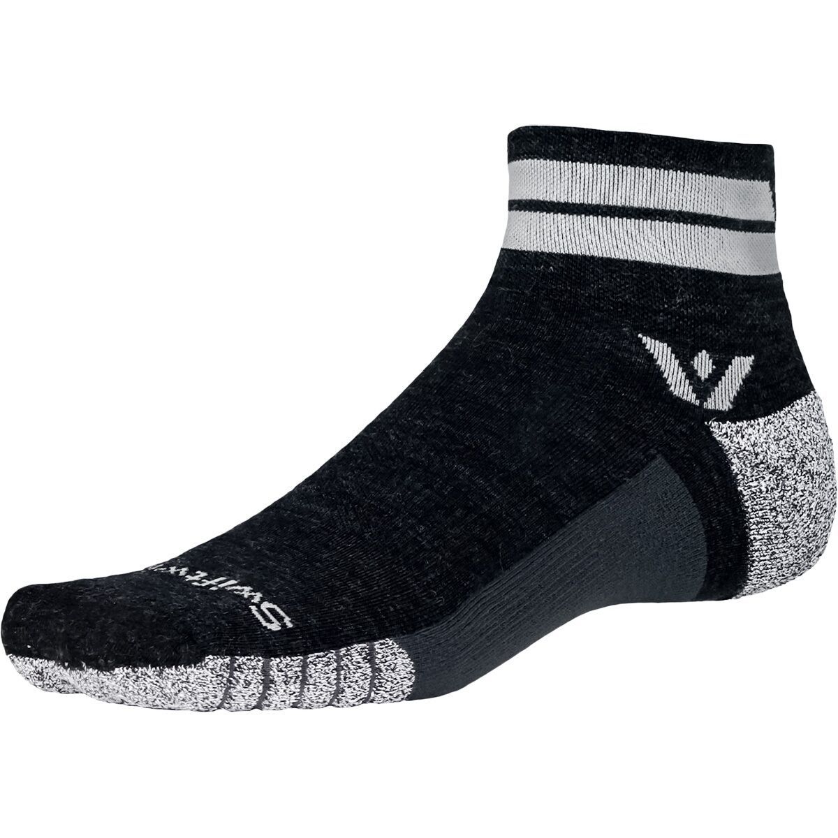 Swiftwick Flite XT Trail Quarter Crew Sock Charcoal Gray, L - Men's