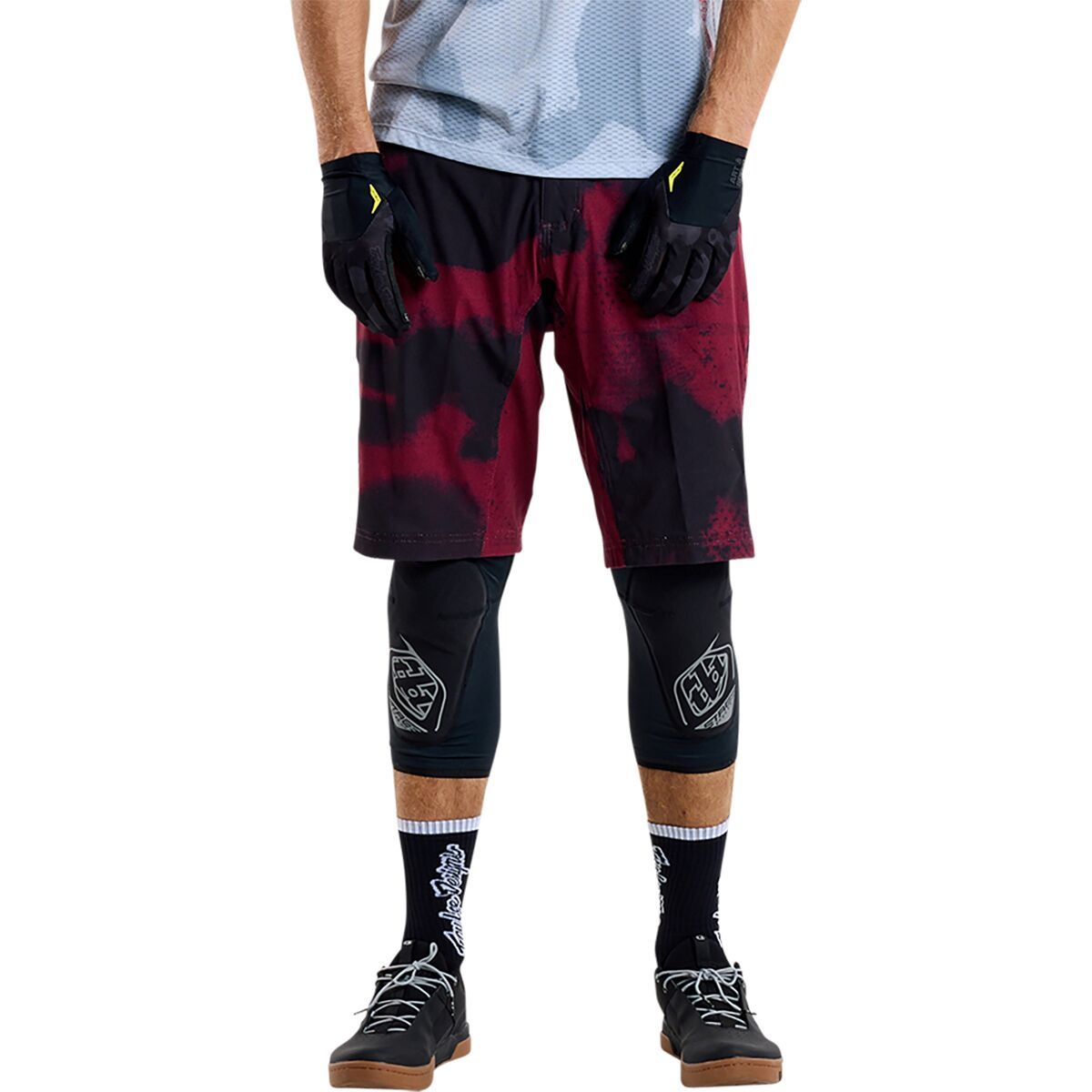 Troy Lee Designs Troy Lee Designs Skyline Air Short Shell - Men's Flared Oxblood, 32