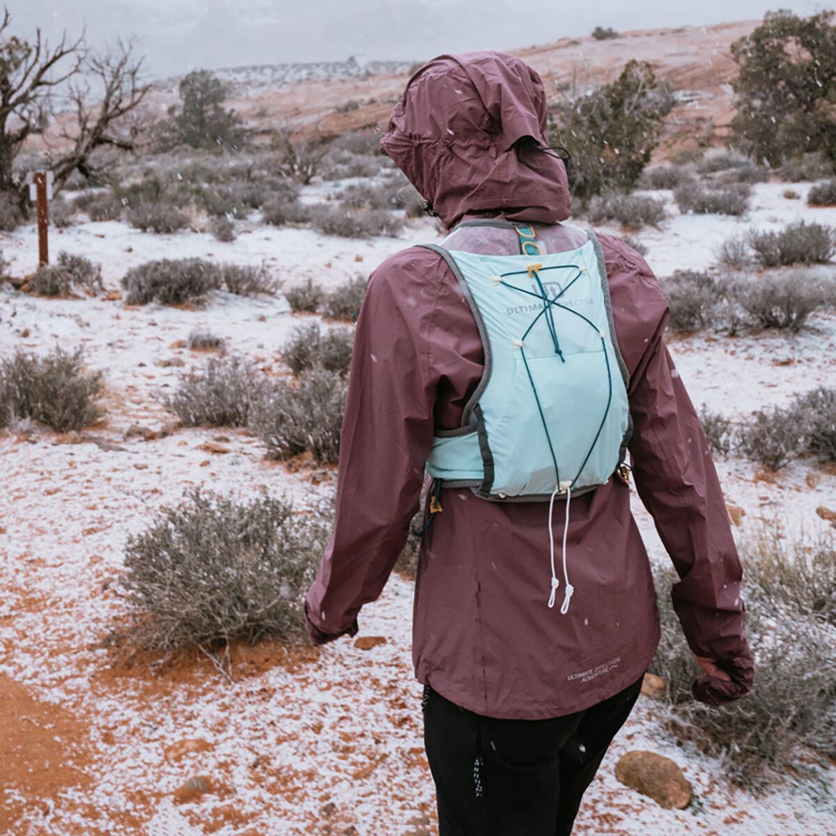 ULTIMATE DIRECTION Race Vesta 5.0 レディース Ultimate Direction Race Vesta 5.0 - Women's Review | Tested