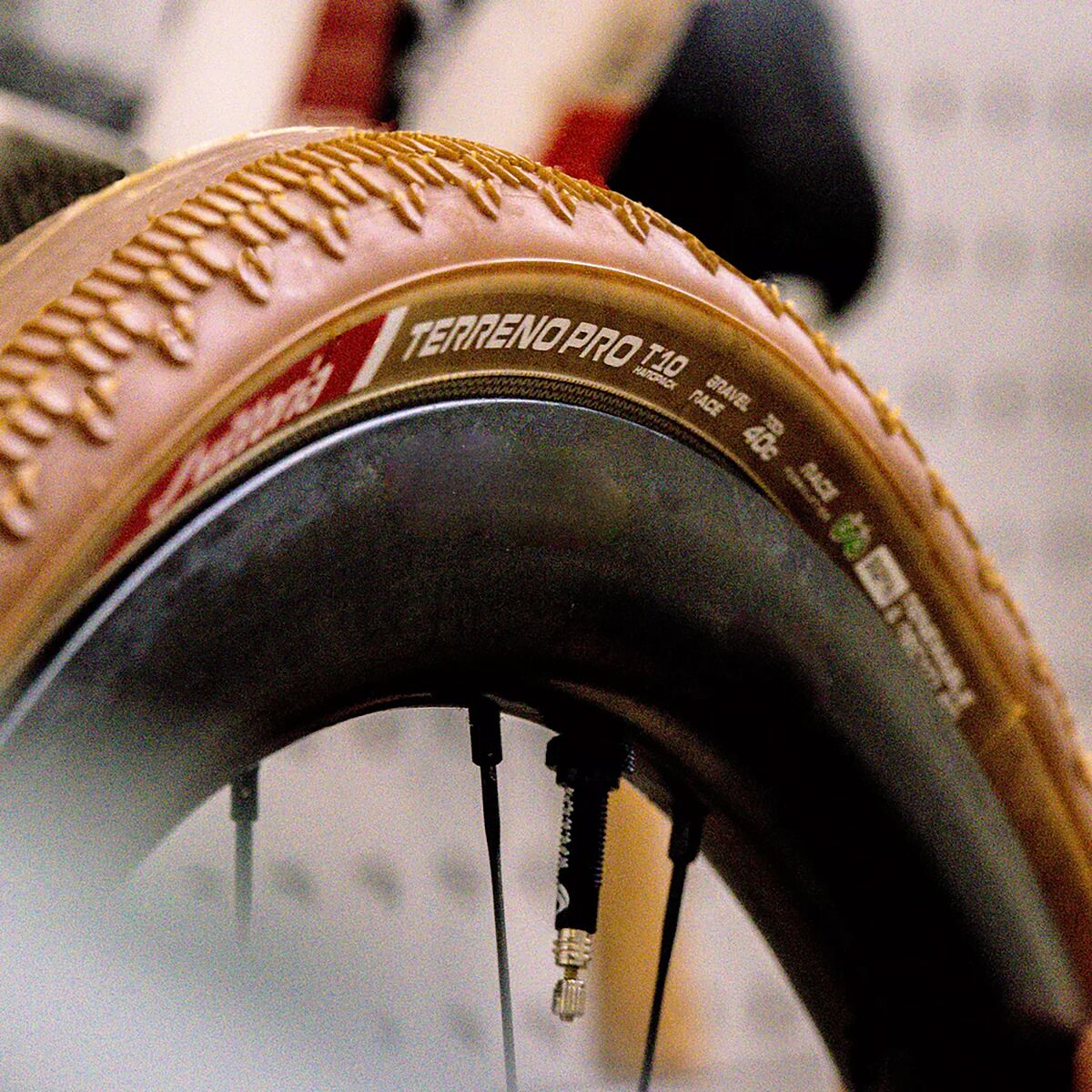 Vittoria Terreno Pro T10 Gravel Race TLR Tire - Components