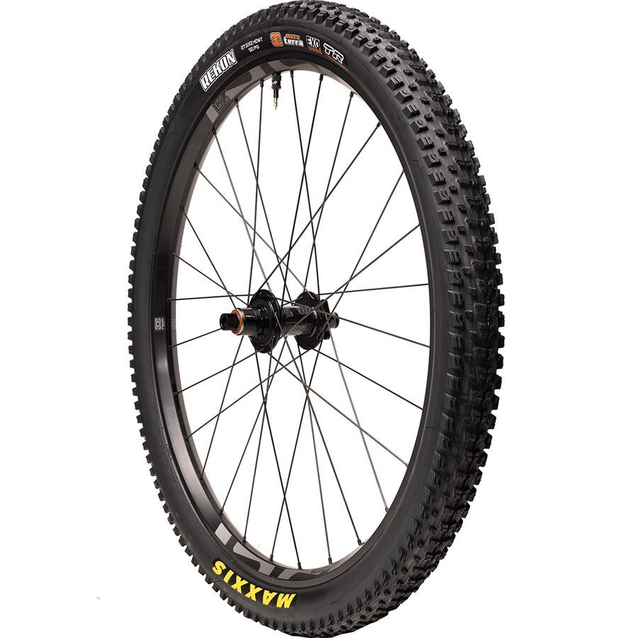 LG1R Enduro Carbon Wheelset / Cranks Release and Review