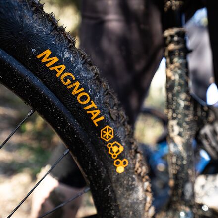 Continental Magnotal Tubeless 29in Tire - Components