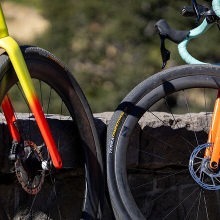 Continental Terra Competition Tire - Components