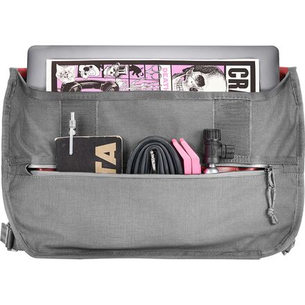 Chrome Simple 12L Messenger MD Bag - Accessories