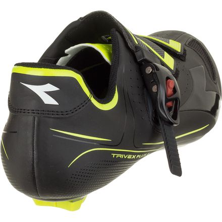 Diadora trivex plus hotsell