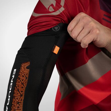 Endura MT500 D30 Ghost Elbow Pad - Men's - Men