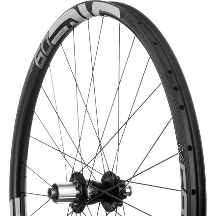 ENVE M60 × Chris King R45D ホイール Wheel Build Of The Week: ENVE 45 / Chris King R45D Gold