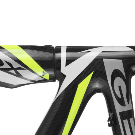 Used Fuji Altamira 1.0, Dura-Ace, Carbon Fiber Road Bike