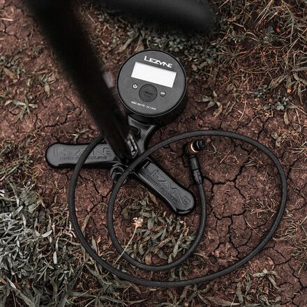 アクセサリー Lezyne Gravel Digital Drive Floor Pump Lezyne Gravel Digital Drive Pro Floor Pump - Accessories
