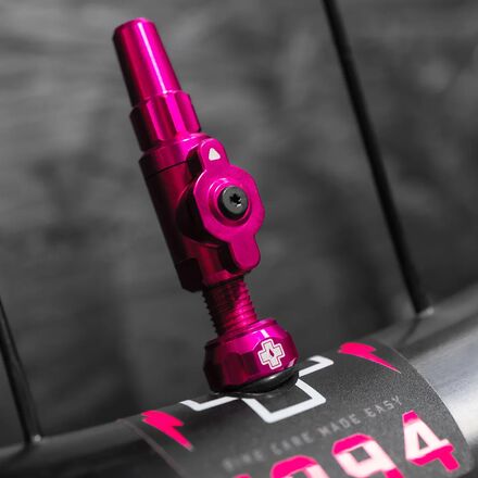 JEU DE VALVES TUBELESS MUC-OFF V2 44mm BLEU