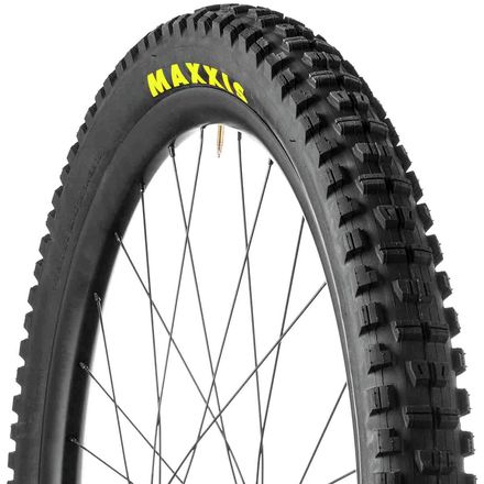 27.5 x 2.6 tire on sale