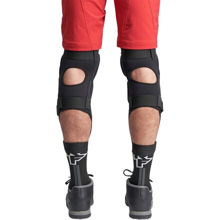 Race Face Flank Leg Pad - Men