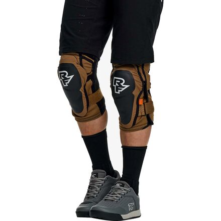 Race Face Roam Knee Pad - Men
