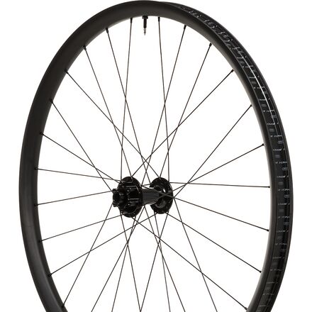 Roval Traverse 29in Carbon Boost Wheelset - Components