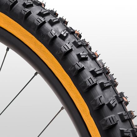 Pneu Schwalbe Big Betty Evo 27.5x2.4 – Super Trail, Tubeless Ready, Addix Soft, Pour Enduro Et DH
