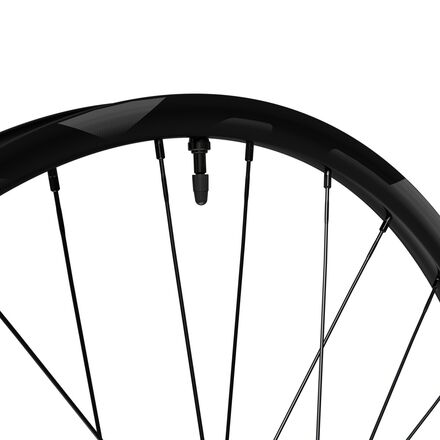 Shimano Deore XT M8200 27.5in Wheel - Tubeless - Components