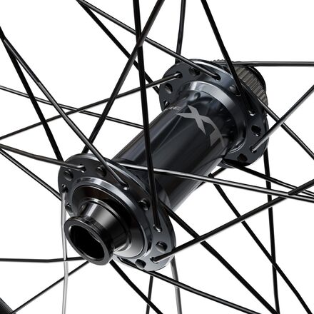 Shimano Deore XT M8200 27.5in Wheel - Tubeless - Components