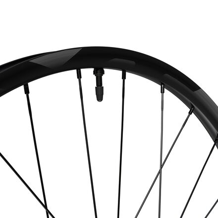 Shimano Deore XT M8200 27.5in Wheel - Tubeless - Components
