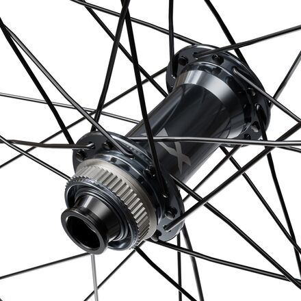 Shimano Deore XT M8200 29in Wheel - Tubeless - Components