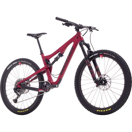 Mountain Bike Santacruz 5o1ocarbon The All-New Nomad Stomping Gaps