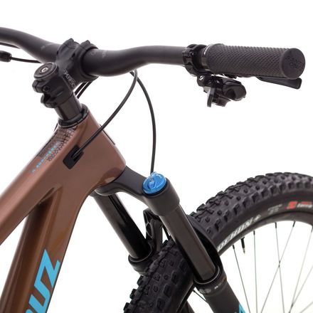 Santa Cruz Bicycles Chameleon Carbon 27.5 Plus S Mountain Bike - Bikes