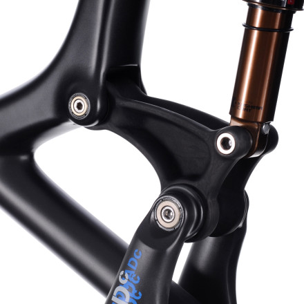 Santa Cruz Bicycles Nomad Carbon - Bikes