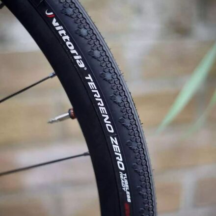 Vittoria Terreno Zero 2C Clincher Tire - Components