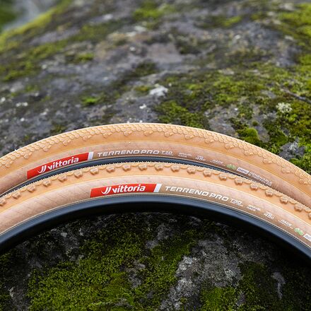 Vittoria Terreno Pro T10 Gravel Race TLR Tire - Components