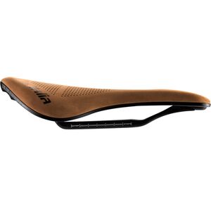 Selle Italia Novus Boost Evo Kit Carbonio Nubuck Saddle - Components
